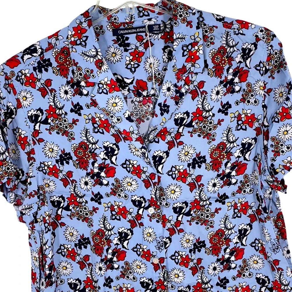 Calvin‎ Klein Jeans Womens Floral Blue Red Shirt Button Down Short Sleeve XL